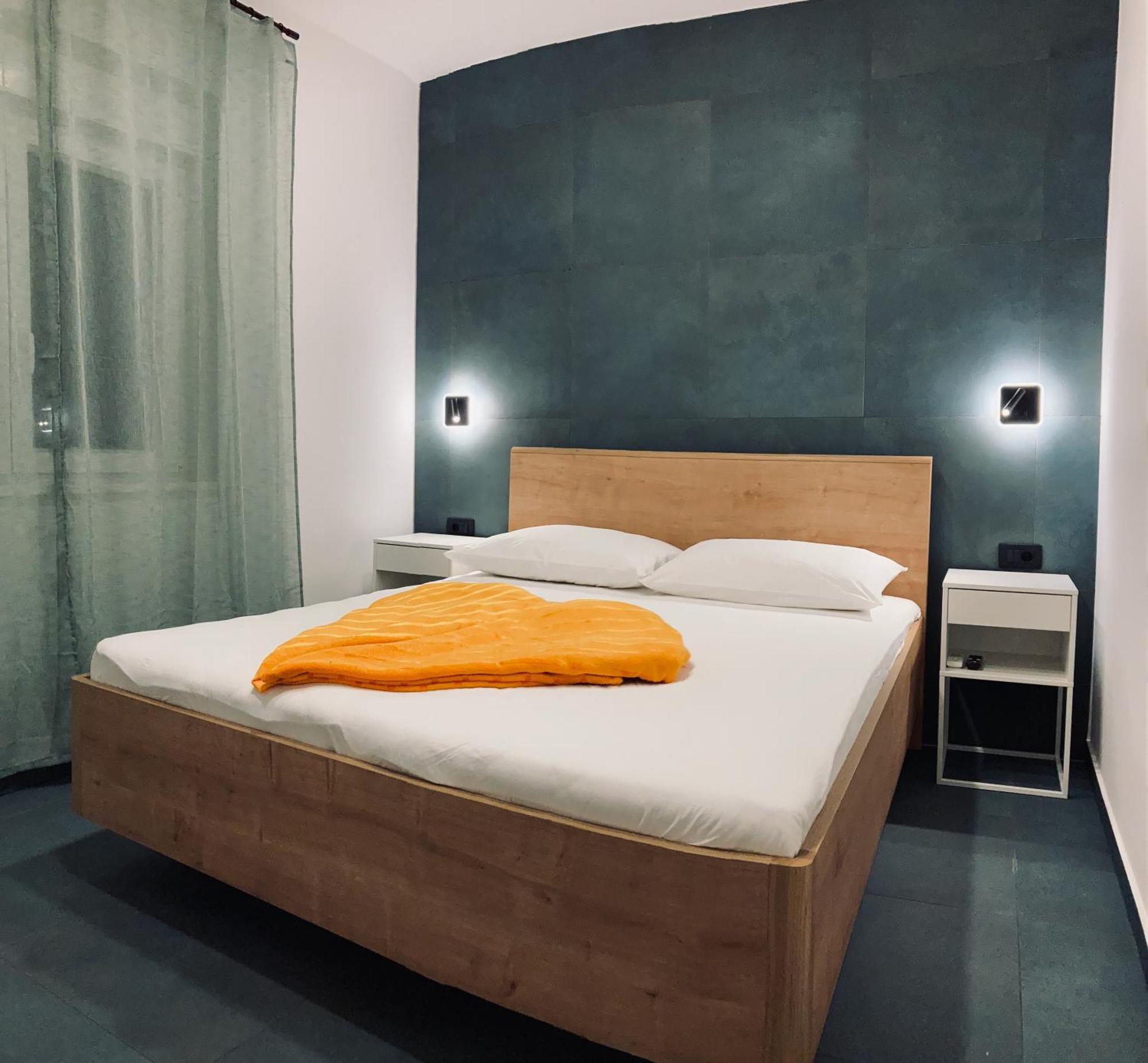 Apartment Tomic Krk Крк Екстер'єр фото